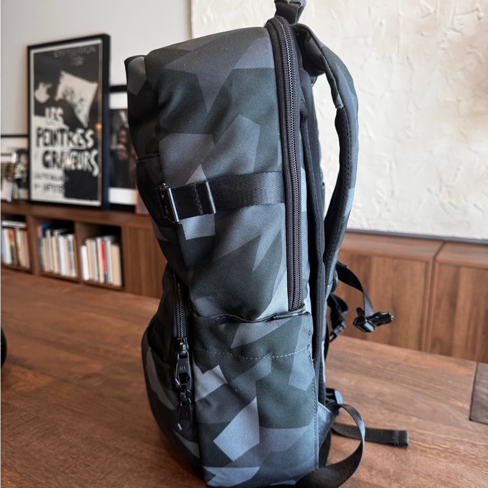 Hex, Technical Backpack Glacier Camo - image 2